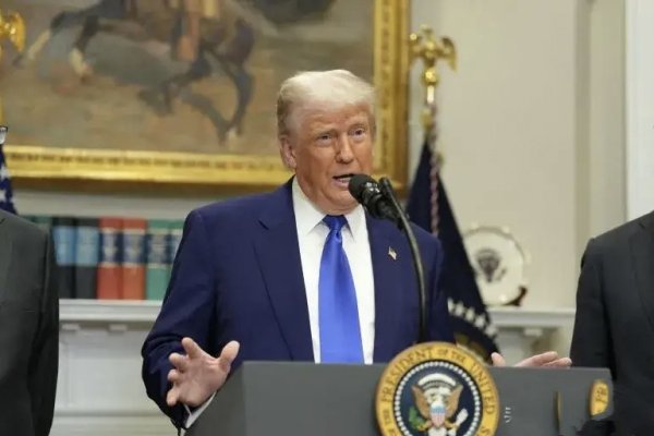 日赢配资 九三阅兵之时, 特朗普连夜发文: 直指中俄朝三方, 言语间全是酸溜溜的味